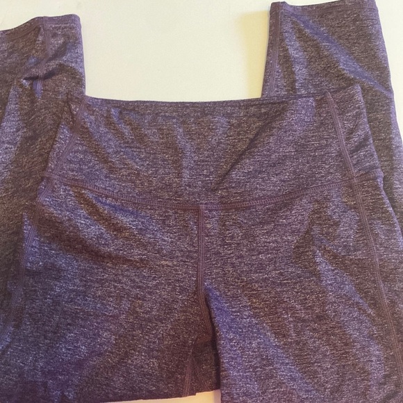 Athleta Pants - Athleta crop pants xs